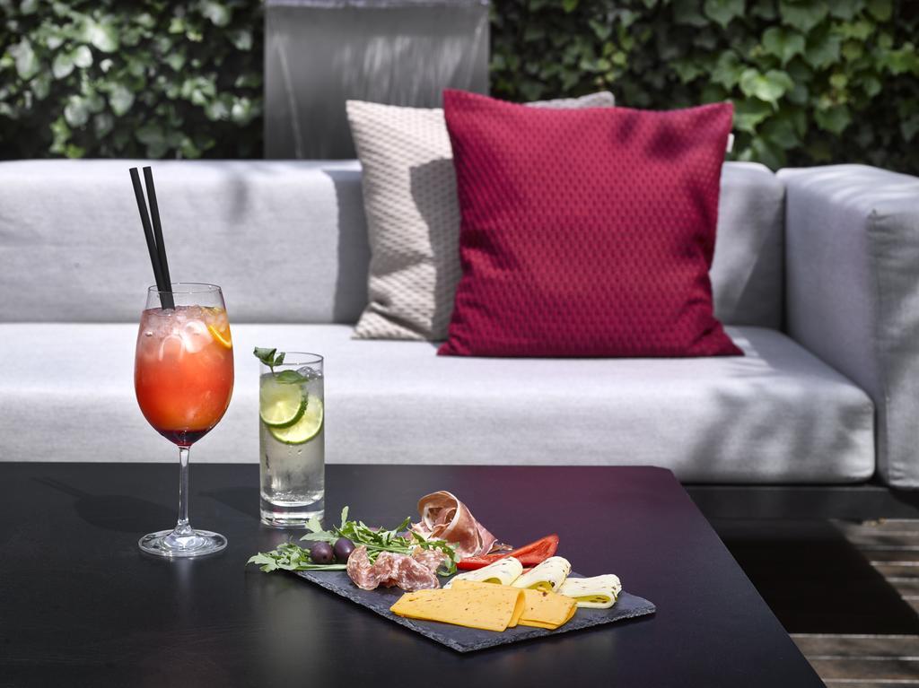 K+K Hotel Am Harras Munchen Bagian luar foto